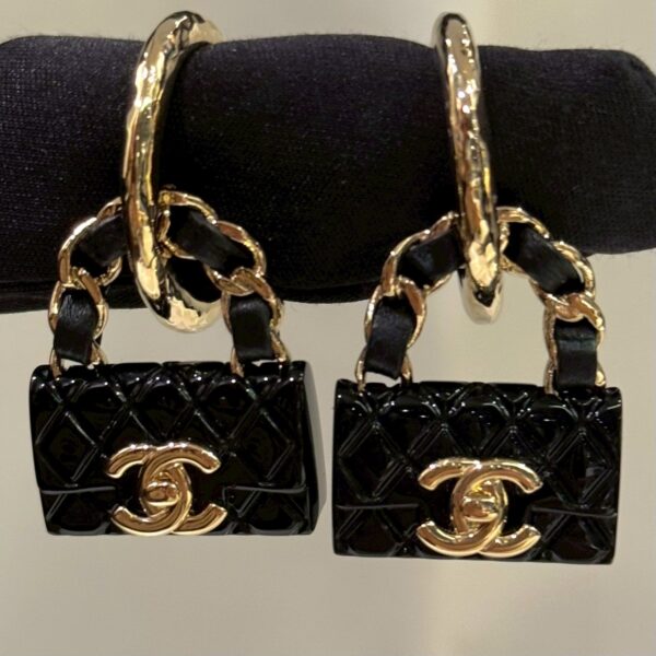 CHANEL シャネル ココマーク マトラッセ バッグモチーフ ピアス | ODAFUKU