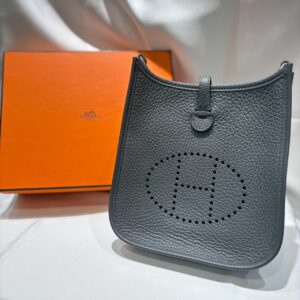 HERMES エブリン アマゾン16 エタン