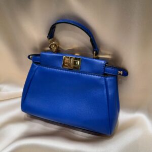 FENDI フェンディ カーフマイクロピーカブー　ミニ　ブルー