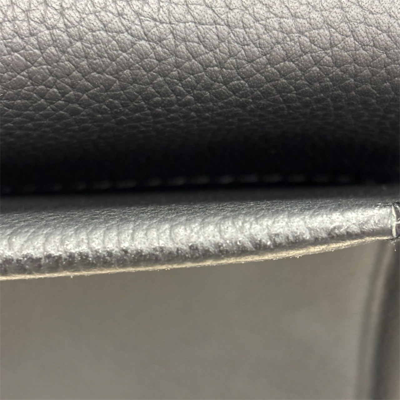 LOUIS VUITTON ルイヴィトン M57080 テイクオフ アエログラム ブラック - 画像 (17)
