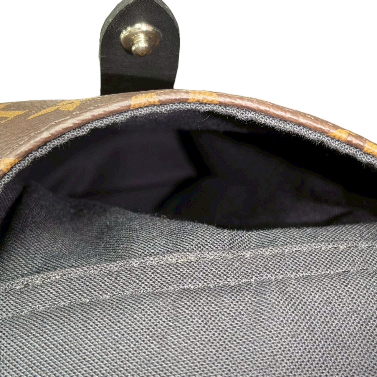 LOUIS VUITTON ルイヴィトン M43735 クリストファーMM モノグラムマカサー - 画像 (14)