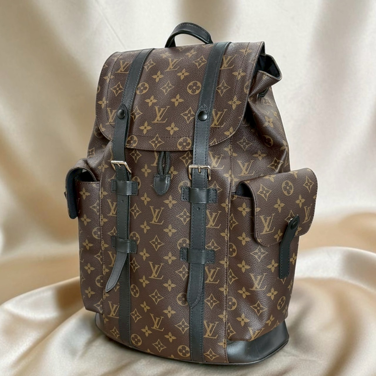 LOUIS VUITTON ルイヴィトン M43735 クリストファーMM モノグラムマカサー