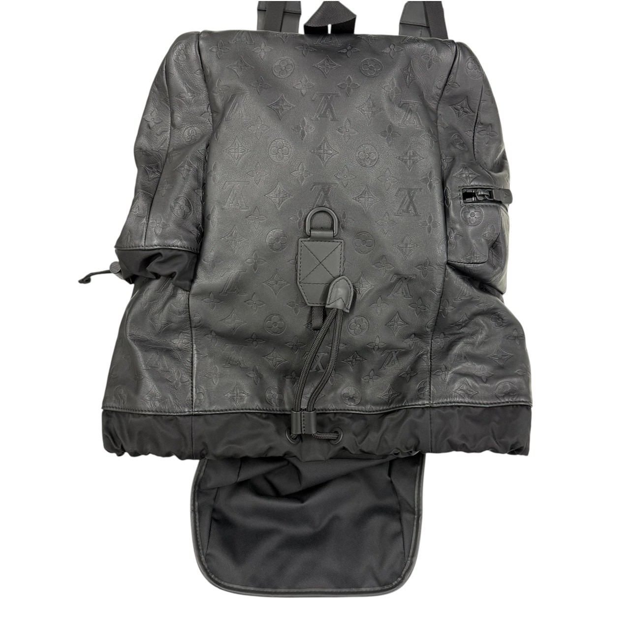 LOUIS VUITTON ルイヴィトン M43680 ディスカバリーバックパック モノグラムシャドウ ブラック - 画像 (8)