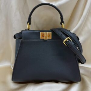 FENDI フェンディ ピーカブー 8BN244 ダークブラウン