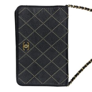 シャネル CHANEL AP0023 スタッズチェーンウォレット ブラック