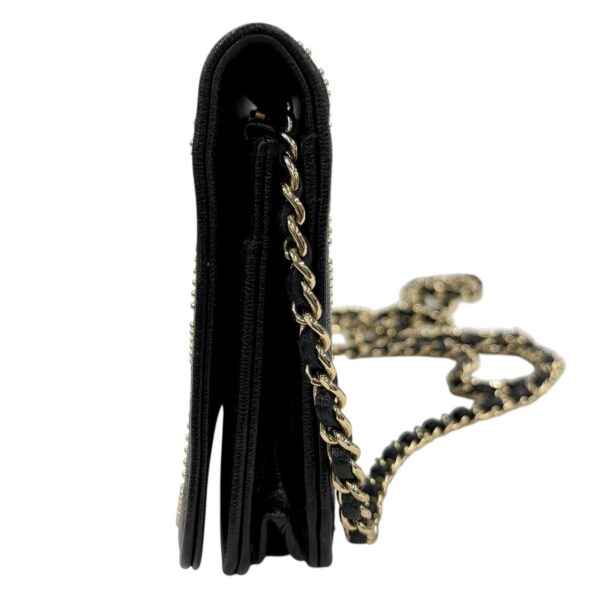 シャネル CHANEL AP0250 スタッズチェーンウォレット ブラック | ODAFUKU