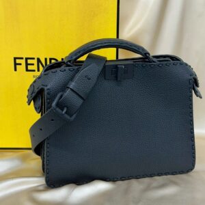 FENDI フェンディ 7VA530 セレリアピーカブー ISeeU スモール ブラック