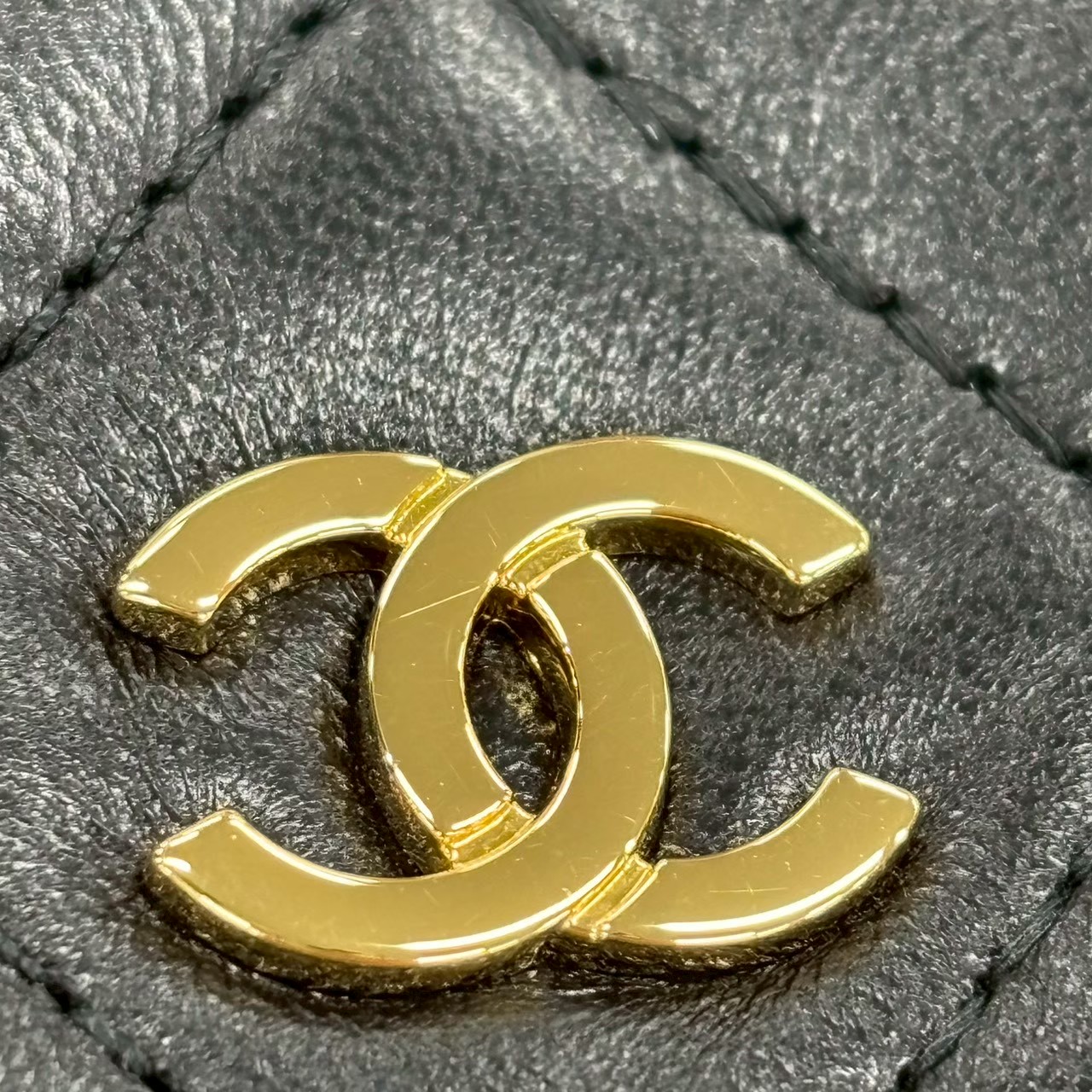 CHANEL シャネル AP0250 マトラッセ チェーンウォレット ゴールド金具 ラムスキン (2018年頃) ブラック - 画像 (11)