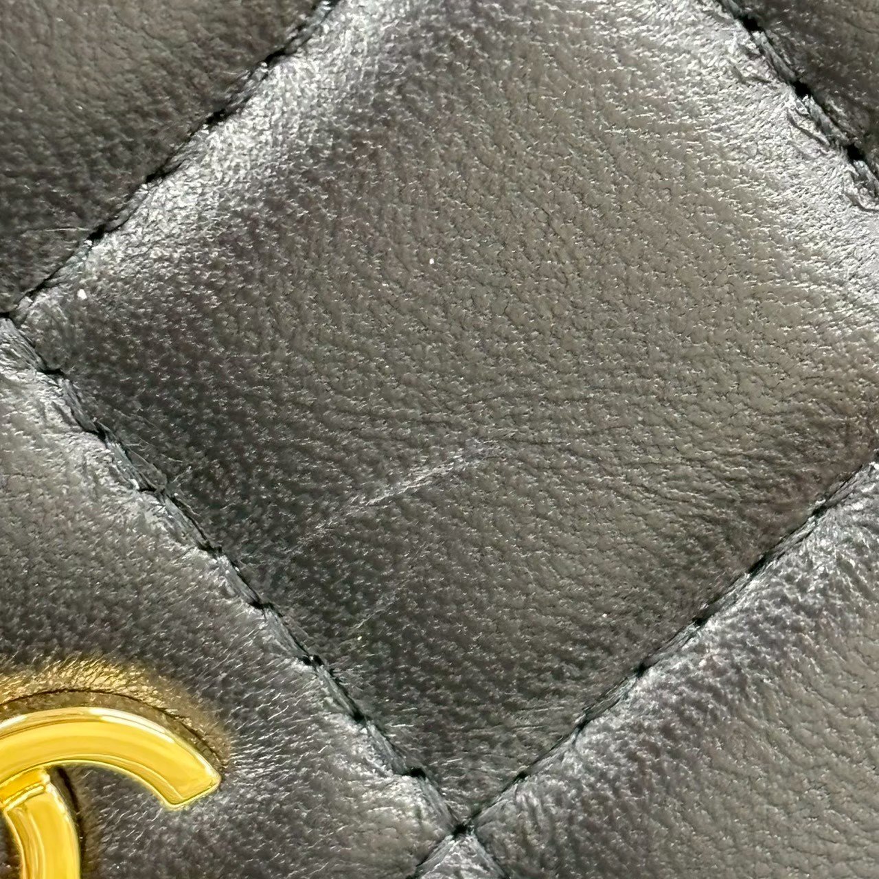 CHANEL シャネル AP0250 マトラッセ チェーンウォレット ゴールド金具 ラムスキン (2018年頃) ブラック - 画像 (9)