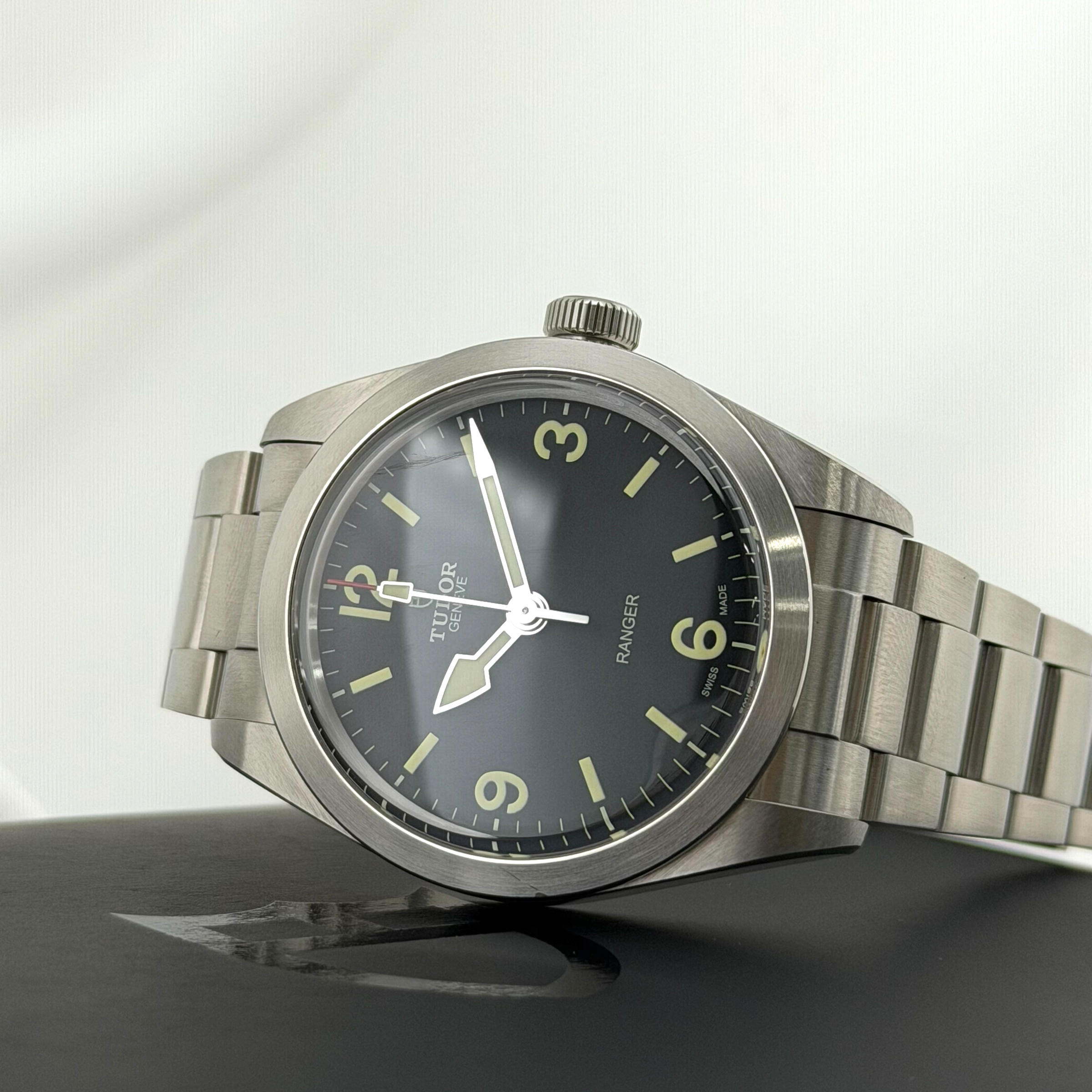 TUDOR　チューダー　79950　レンジャー　ブラック