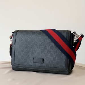 GUCCI グッチ 771167 GGスプリームキャンパス クロスボディバッグ