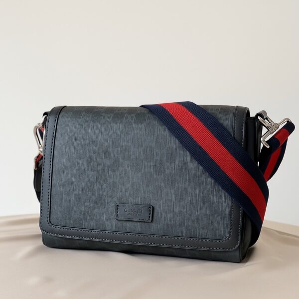 GUCCI グッチ 771167 GGスプリームキャンパス クロスボディバッグ